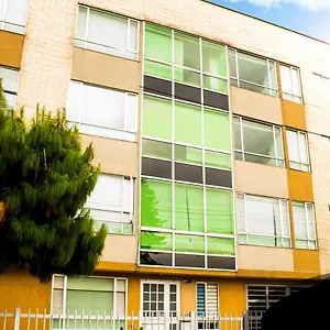 Apartasuites Plaza Modelia Bogotá