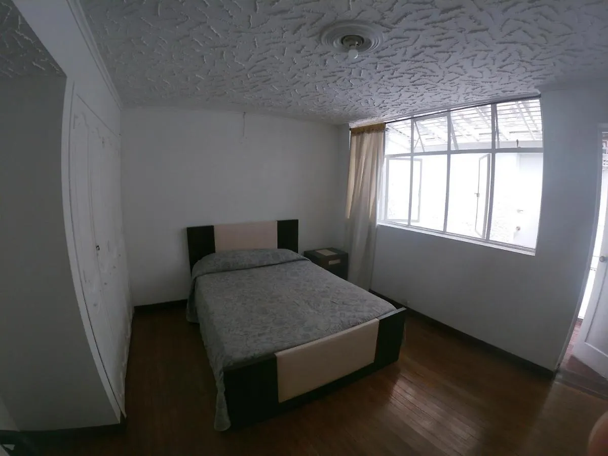 Le VI Hostal Медельин 0*,  Колумбия