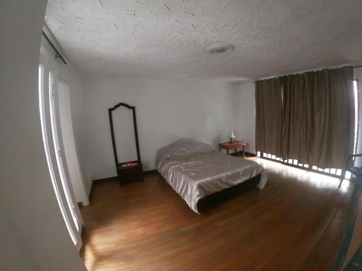 Гостевой дом Le VI Hostal Медельин